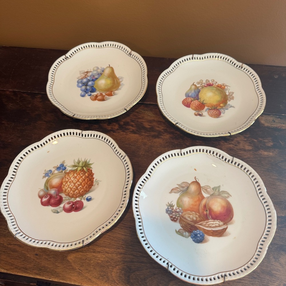 Schumann Arzberg Germany Fruit Plates Set Of 4 Pierced Border Wall Decor‎